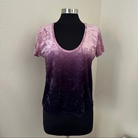 American Eagle Vintage Y2K halloween Pink Purple Ombré Velvet T
Shirt - Picture 1 of 10
